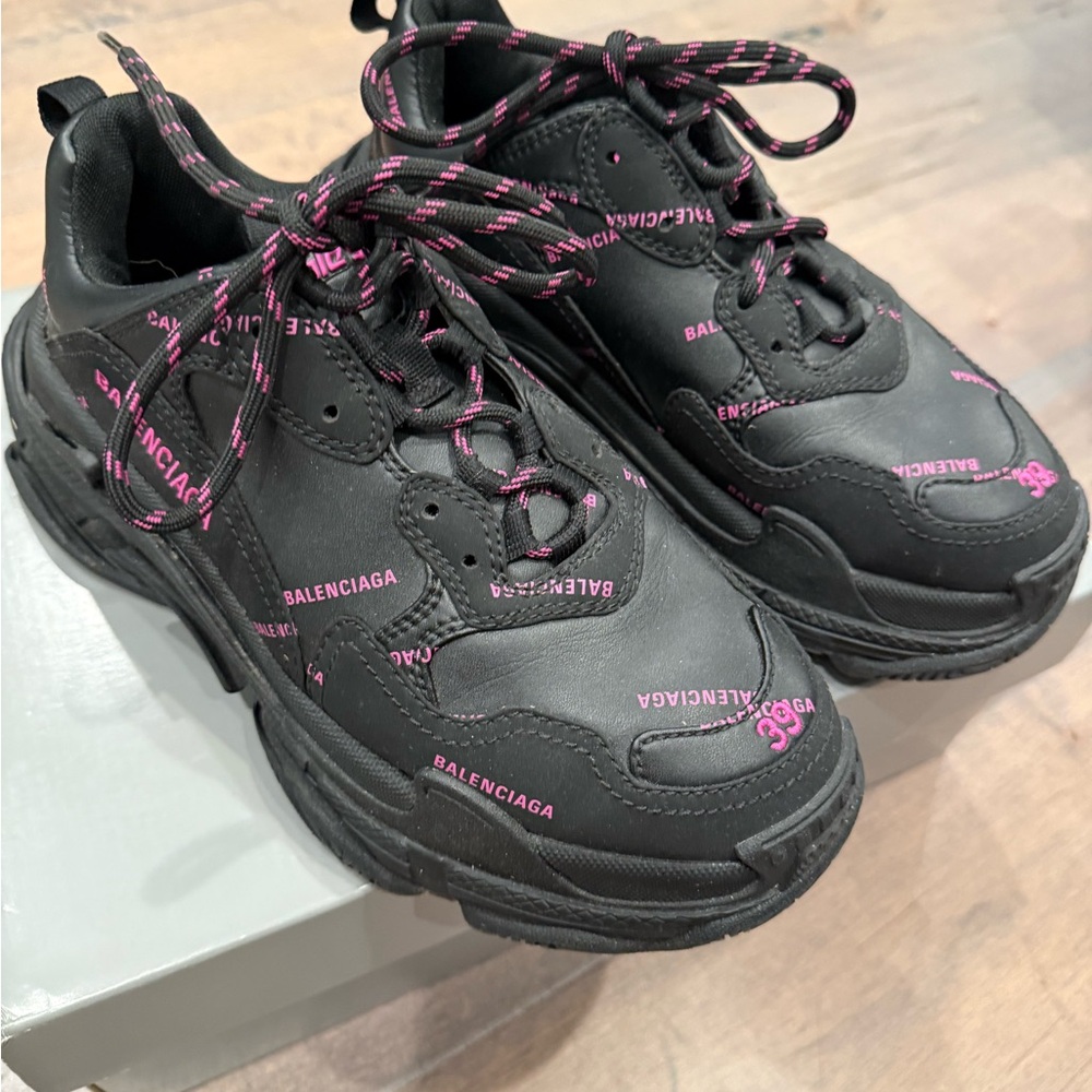 Balenciaga Black Chunky Sneakers with Pink Branding